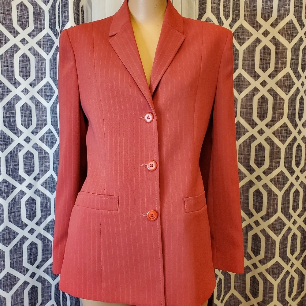 Windsor Womans Blazer Size 5/6